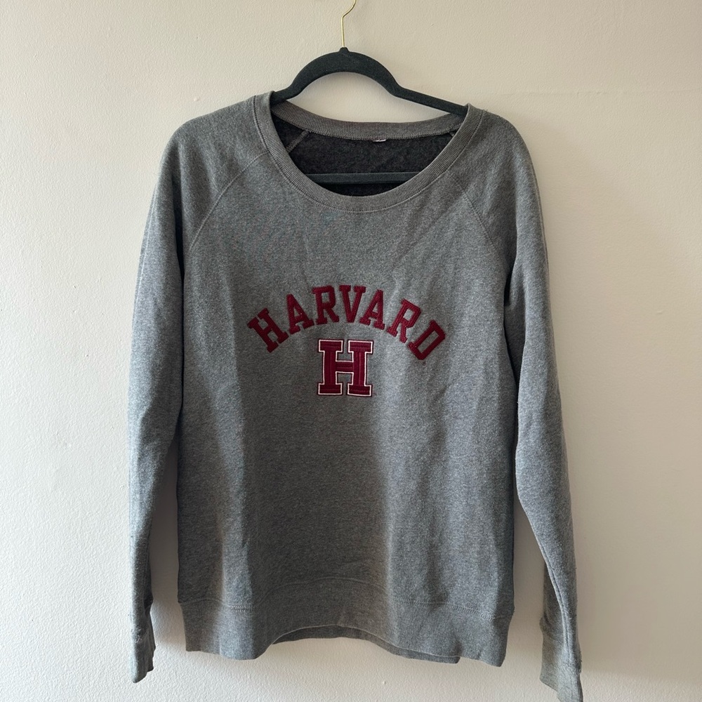 Harvard sweatshirt
